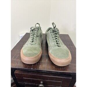 Vans Old Skool Winter Moss Green/Gum Soles Suede Men's 10